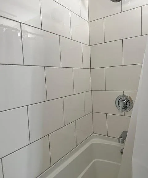 554 Notre Dame St #UPPER — Photo 4