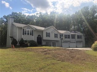 66 Rimmon Hill Rd, Beacon Falls, CT 06403