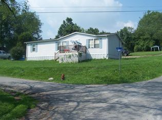 701 Plum Ave SE, Coeburn, VA 24230