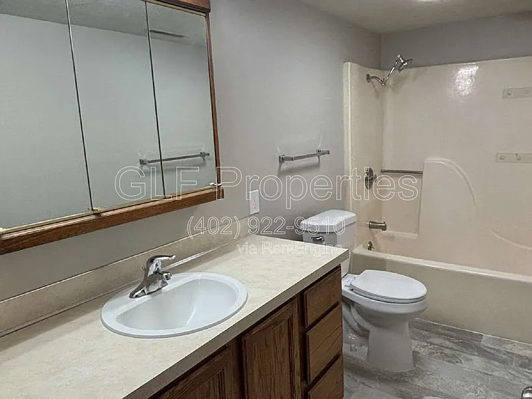 239 South St #2 — Photo 6
