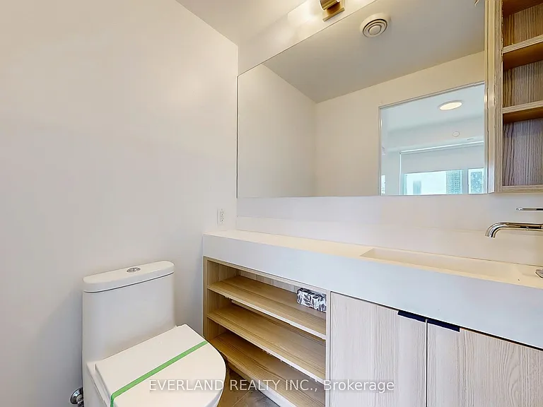 252 Church St #2512 — Photo 16