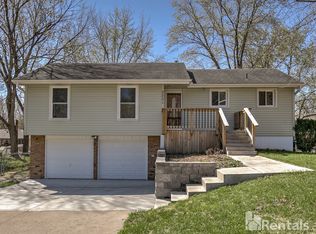 2201 NW 65th St, Kansas City, MO 64151