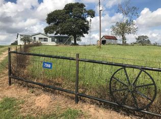 7369 Post Oak Point Rd, New Ulm, TX 78950