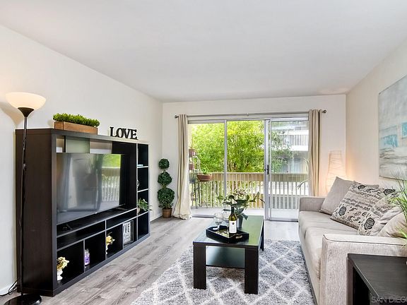 3rd image of 4600 Lamont St #232