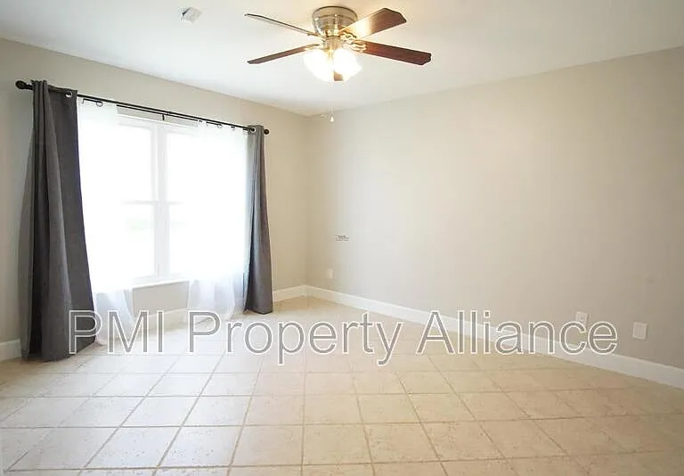 7944 Goldleaf St — Photo 13