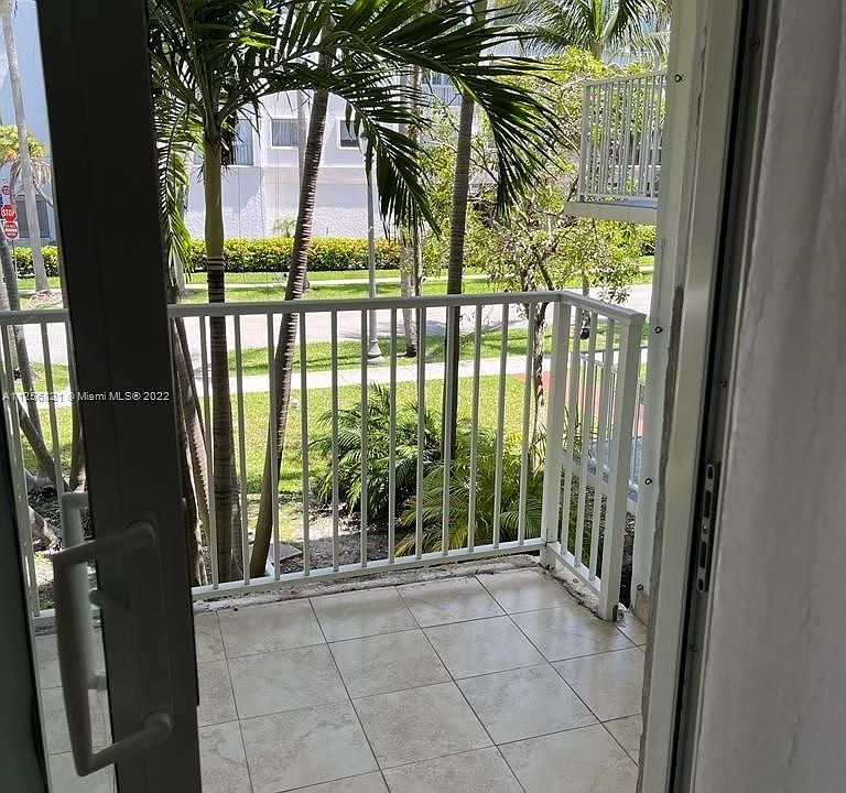 1st image of 240 Galen Dr APT 205