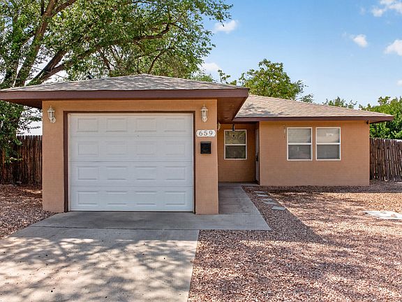 2nd image of 659 Los Lentes Rd SE