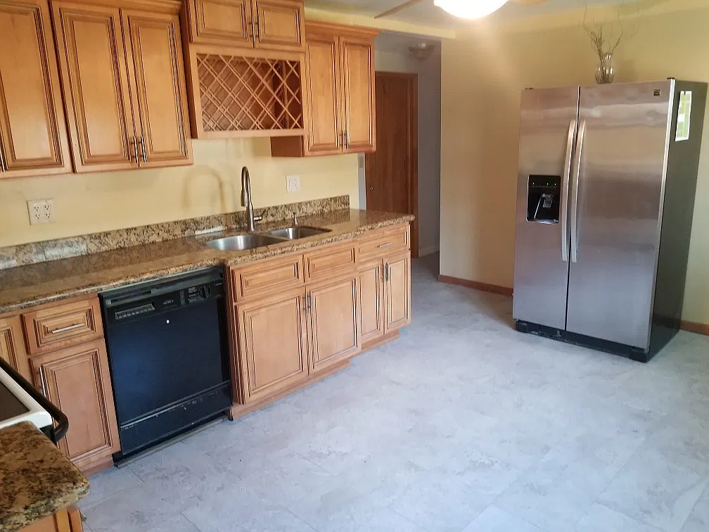 3 bed, 1212 sqft, $1,500 — Photo 4