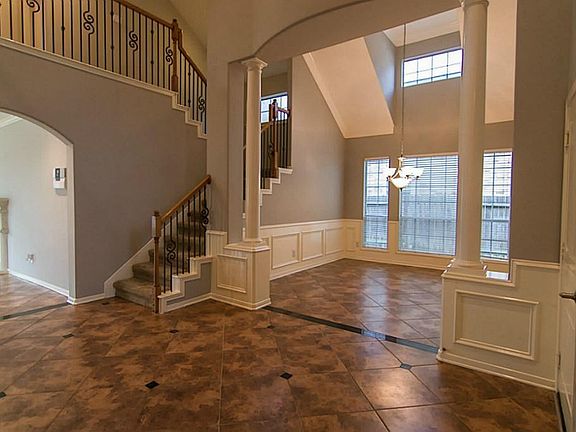 View of foyer and dining room from the front door