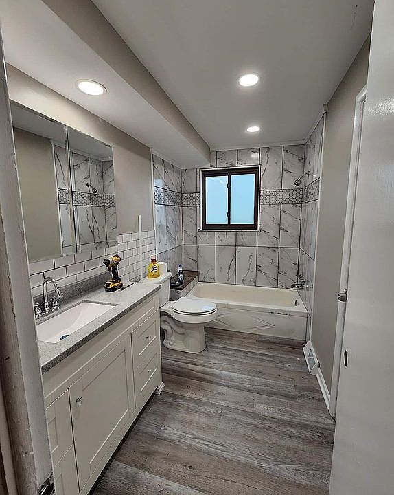 1st image of 24597 Clareshire Dr APT 103