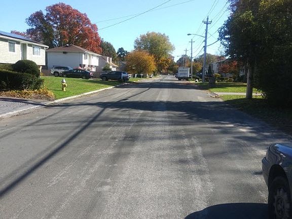 4th image of 42 Essex St
