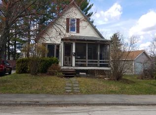 97 6th St, Old Town, ME 04468