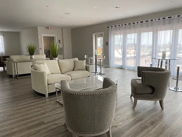 6020 Hudson Ave — Photo 17