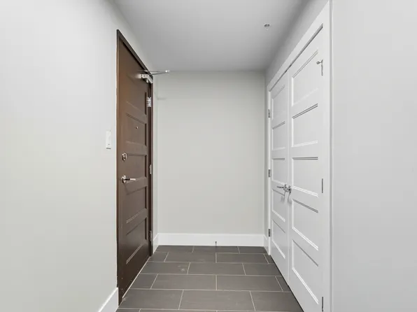 15 Kings Wharf Pl, Halifax, NS