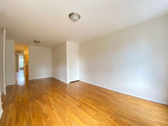 3rd image of 1555 York Ave #5SN