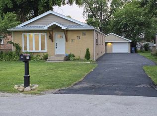 215 Mound St, Willow Springs, IL