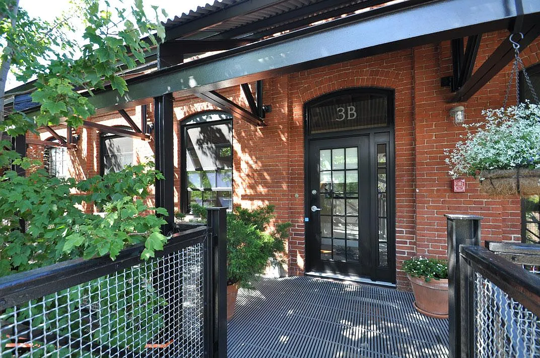 1 bed, 1050 sqft, $4,100 — Photo 1