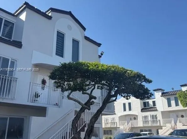 8670 NW 6th Ln #4-210, Miami, FL 33126