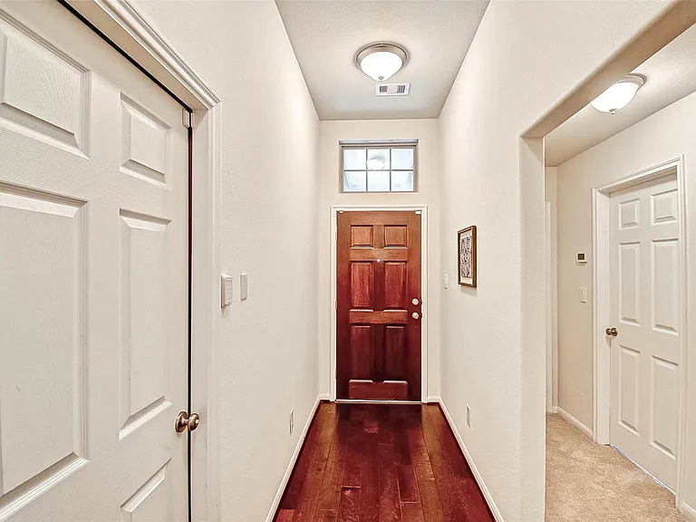 18802 Majestic Vista Ln — Photo 5