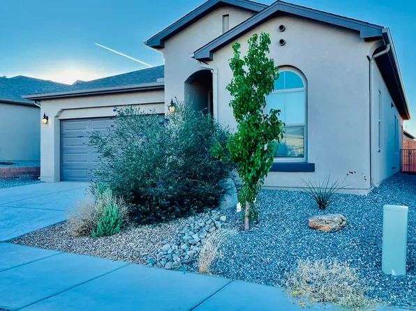 235 SW Adeline Ave, Los Lunas, NM 87031