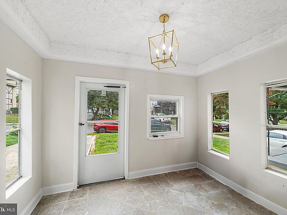 4th image of 3823 Albemarle Ave