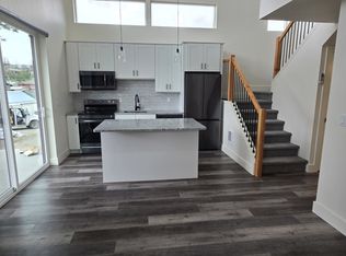 101 Julian Dr, Eureka, MT 59917