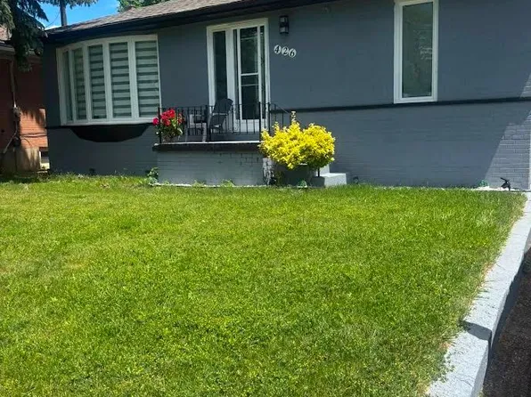 426 Delrex Blvd, Halton Hills, ON L7G 4H9