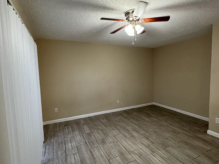 4101 Hessmer Ave #102 — Photo 5