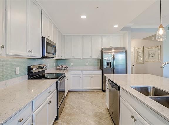 3rd image of 9572 Trevi Ct #5023