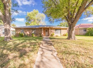 708 Brook St, Uvalde, TX 78801