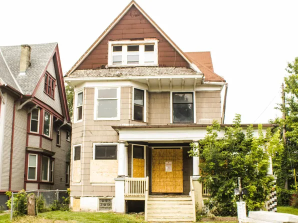 1016 W Madison St, Milwaukee, WI 53204