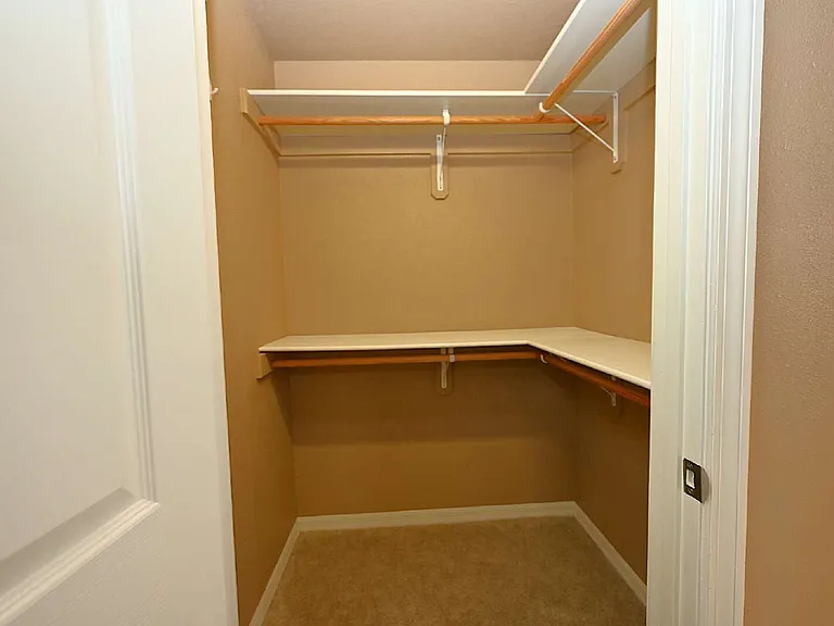 2618 High Ridge Dr — Photo 35