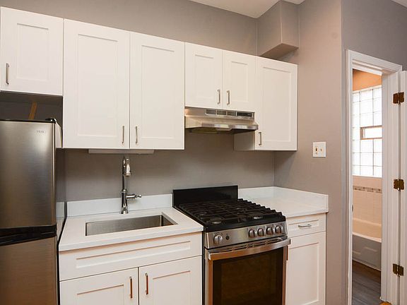 4th image of 5516 N Kenmore Ave #309