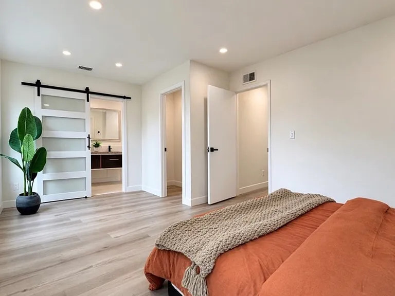 12130 Smokie Ln — Photo 7