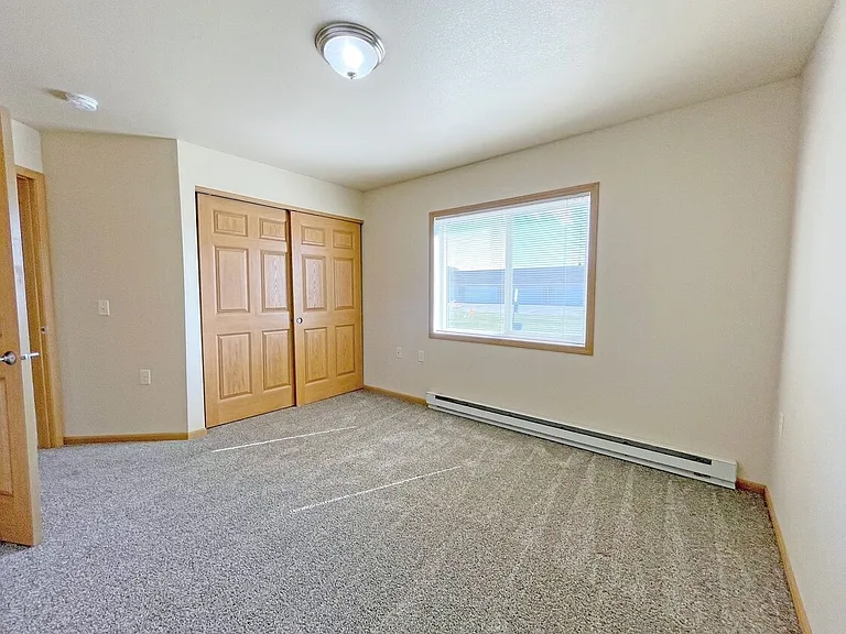 Northern Plains Apartments — Photo 9