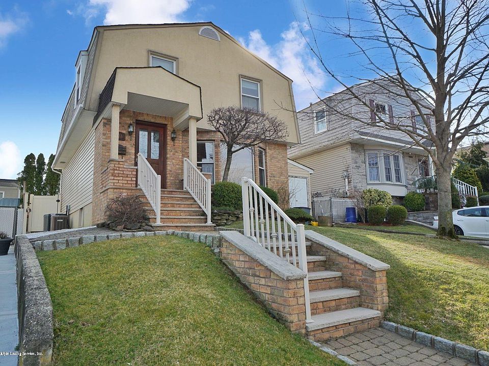 1st image of 533 Maguire Ave