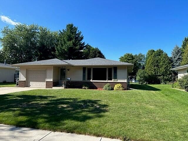 1st image of 1312 Carmen AVENUE