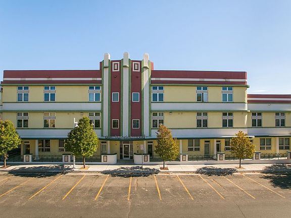5th image of 110 Richmond Dr SE Unit 101