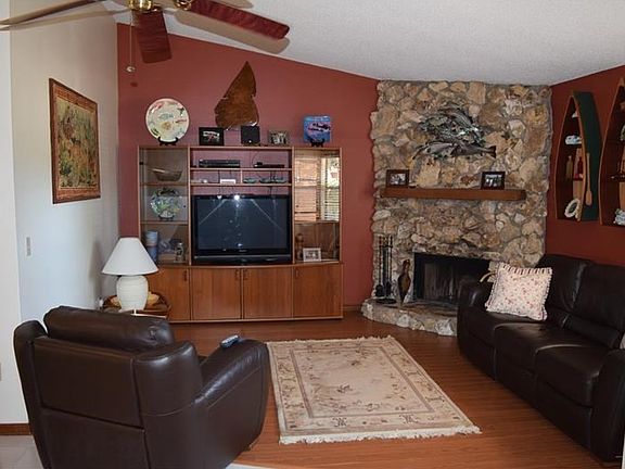 2nd image of 1329 Nadine Dr