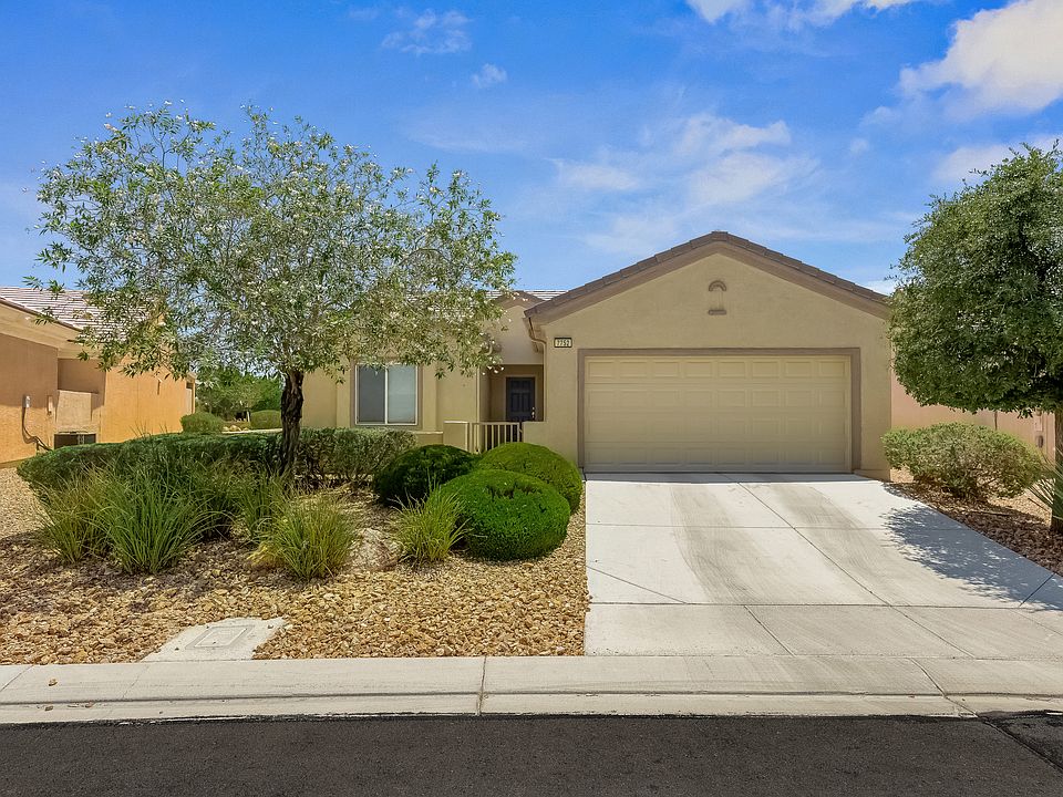 1st image of 7752 Pine Warbler Way