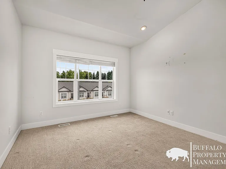 1426 Fremont Ave — Photo 11
