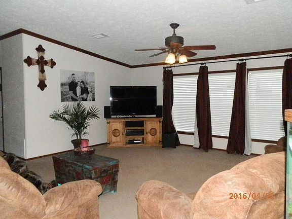 3rd image of 299 County Road 108