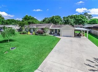 221 Matthew Dr, Des Allemands, LA 70030