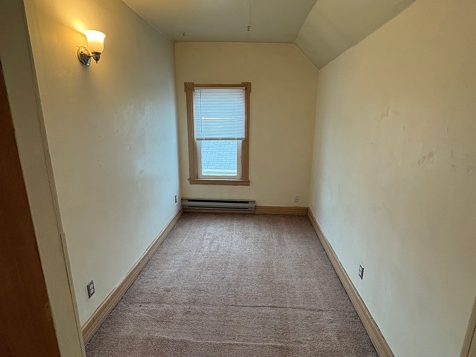 2 bed, $600 — Photo 3