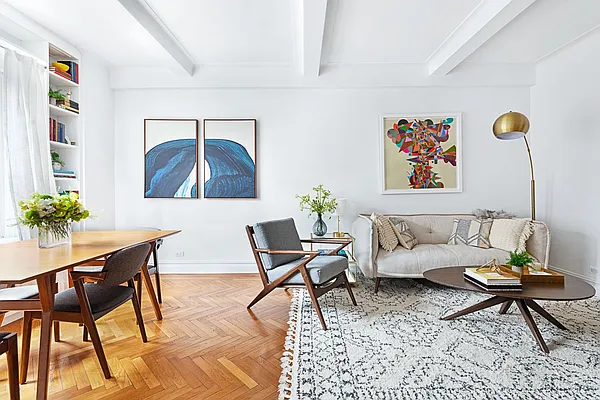 Sold by Compass | media 2