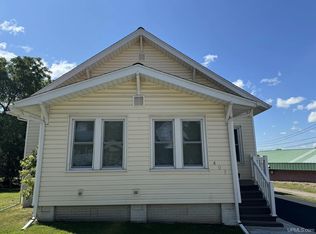407 E East St, Iron Mountain, MI 49801