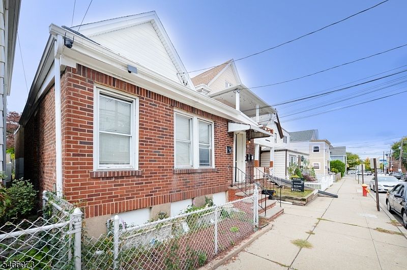 1st image of 130 Ackerman Ave