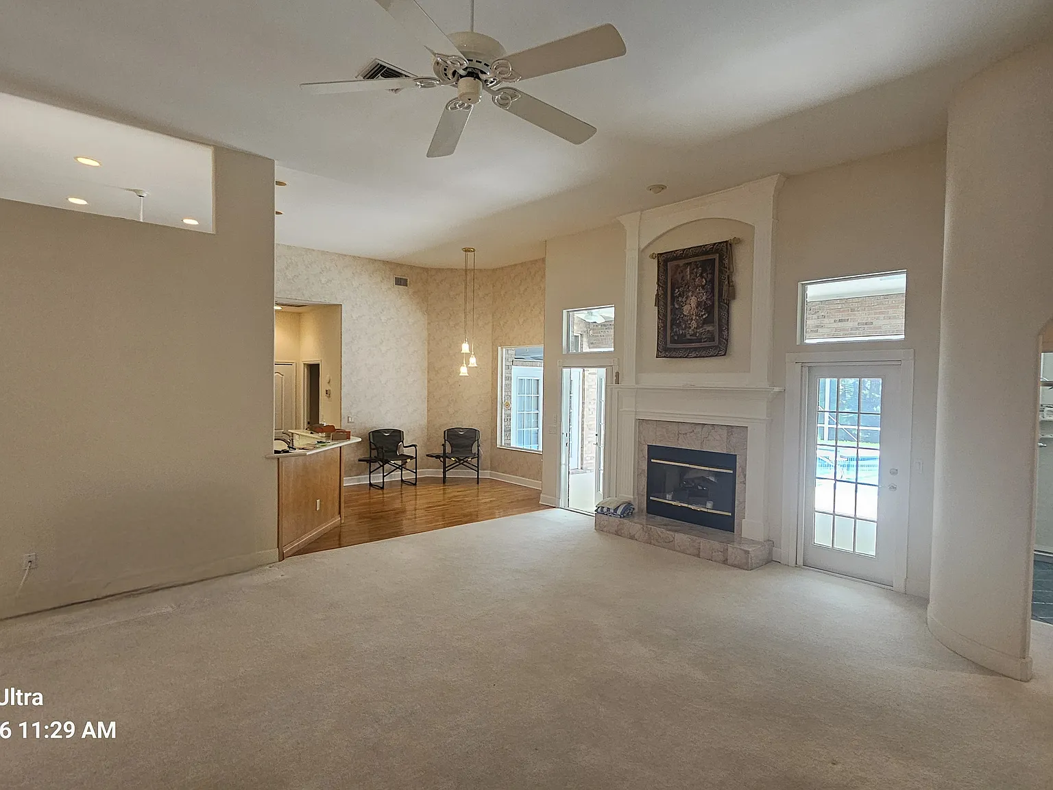 4 bed, 2921 sqft, $3,100 — Photo 2