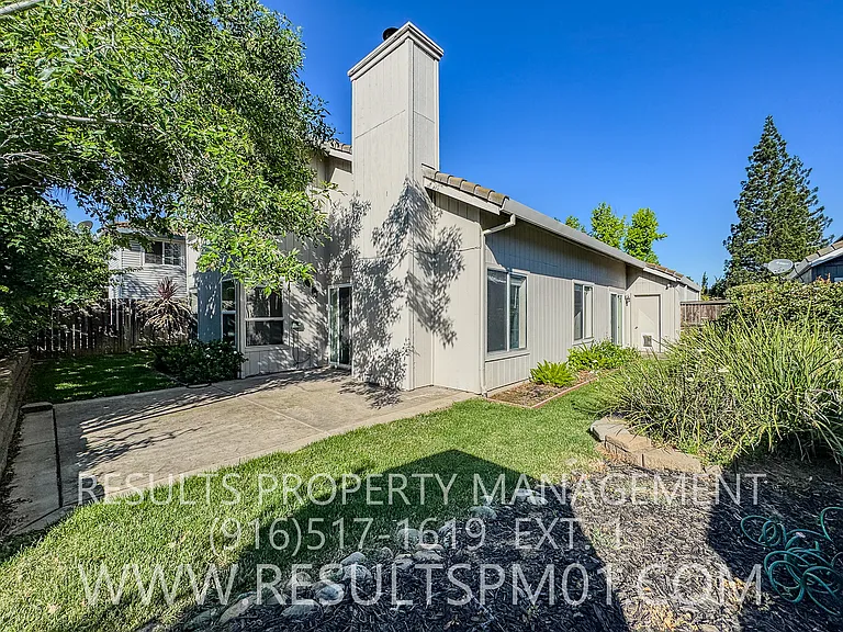3546 Willard Way — Photo 3