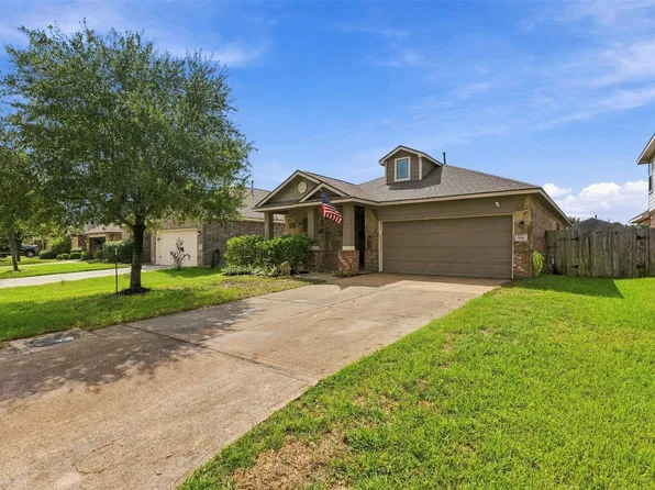 135 Piney Ptwy, Magnolia, TX 77354